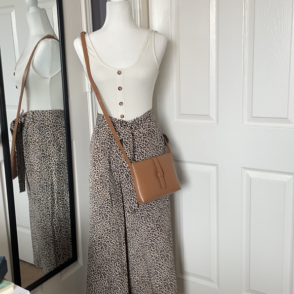 J. Crew Pants - J.Crew Leopard Print silk pants